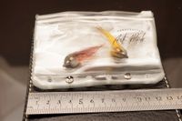 tube fly pouch (4)